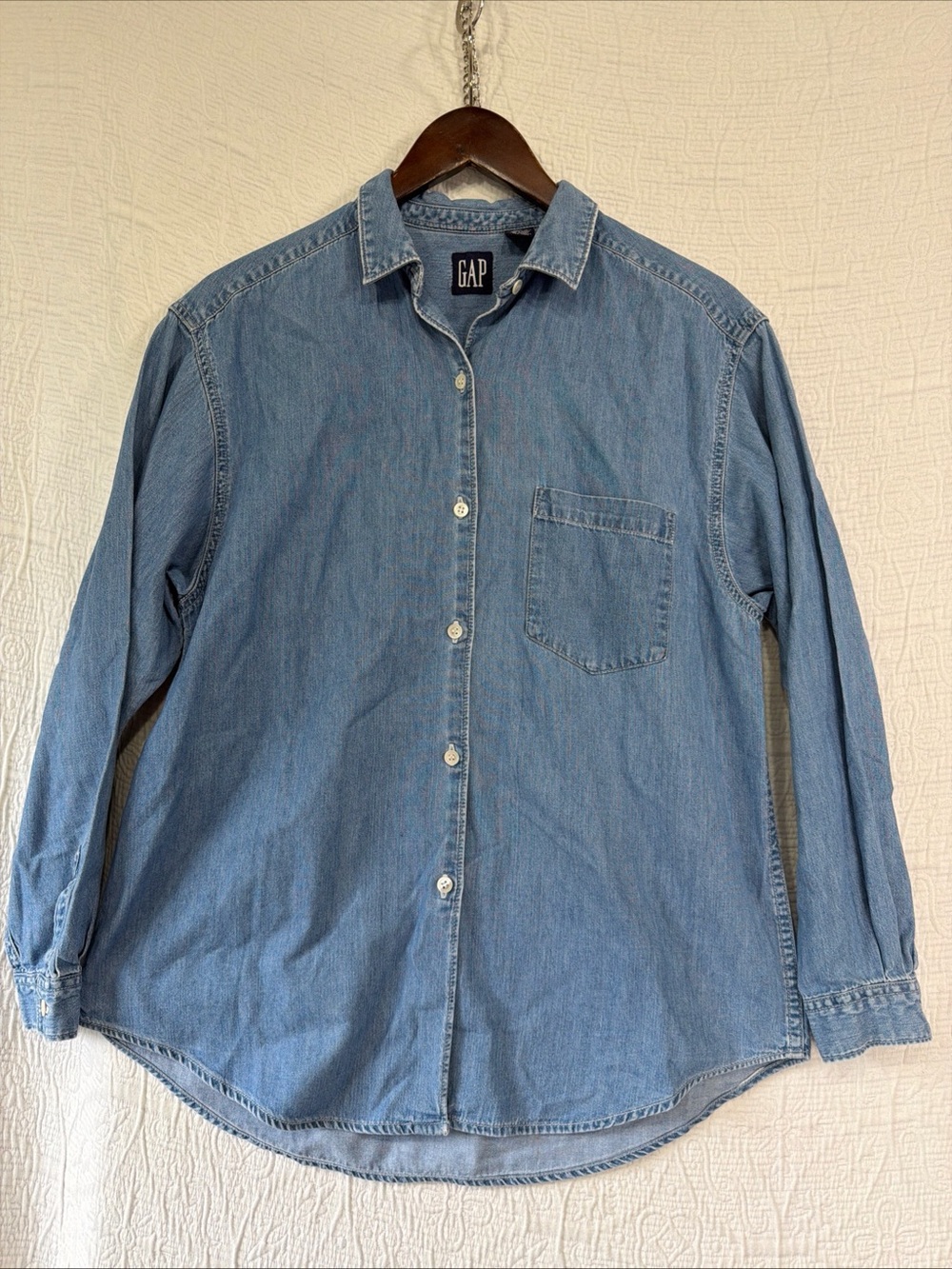 Vintage Gap Chambray Shirt Womens Small Denim Blue Jean Button Down Hong Kong S